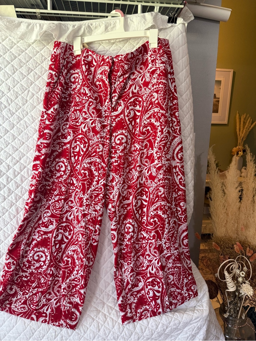 LOFT Red Paisley Wide-Leg Women’s Bottoms